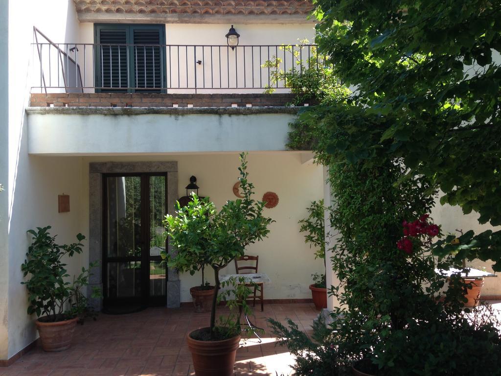 Al Vecchio Camino Bed & Breakfast Rotonda Exterior photo